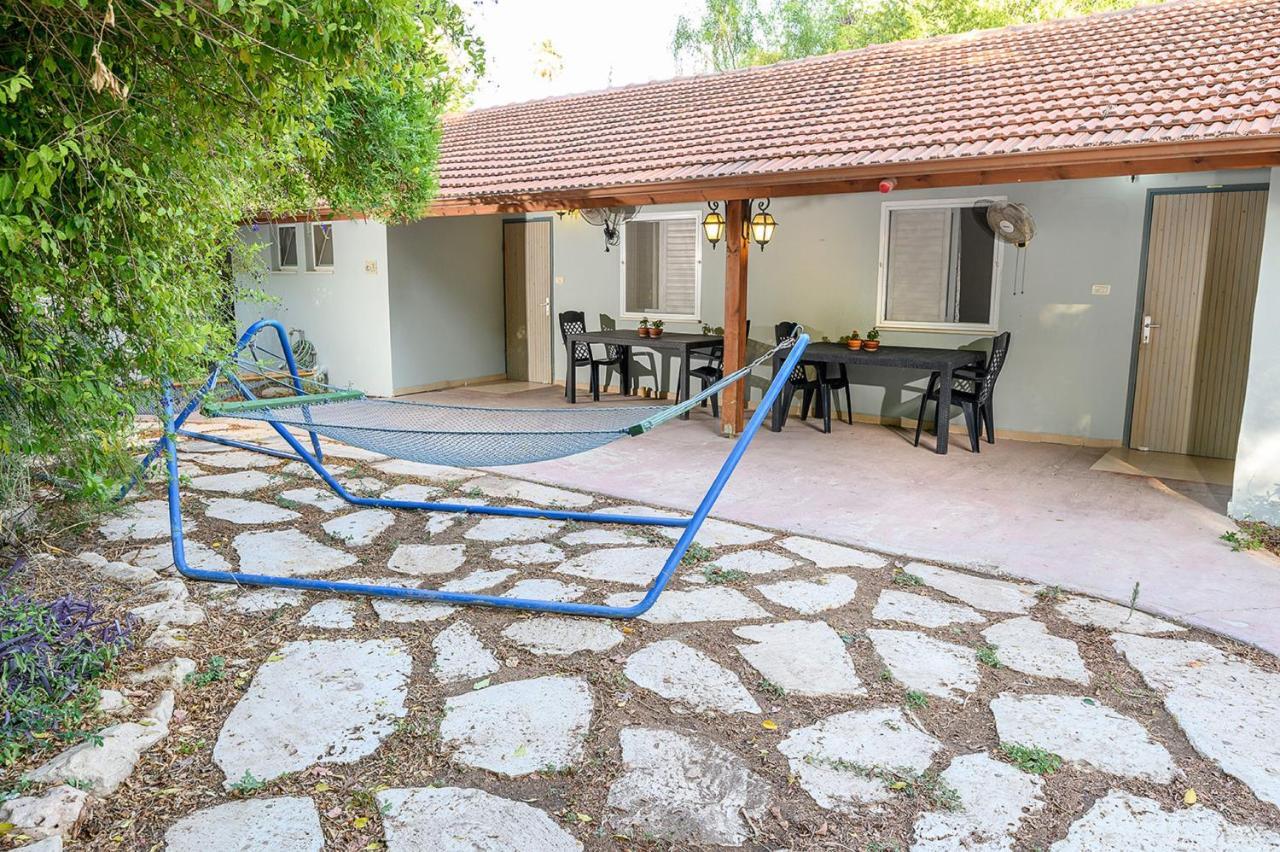 Jordan Valley Birding Lodge Kefar Ruppin Bagian luar foto