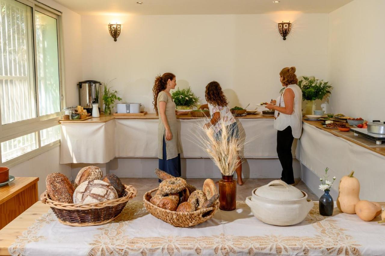 Jordan Valley Birding Lodge Kefar Ruppin Bagian luar foto