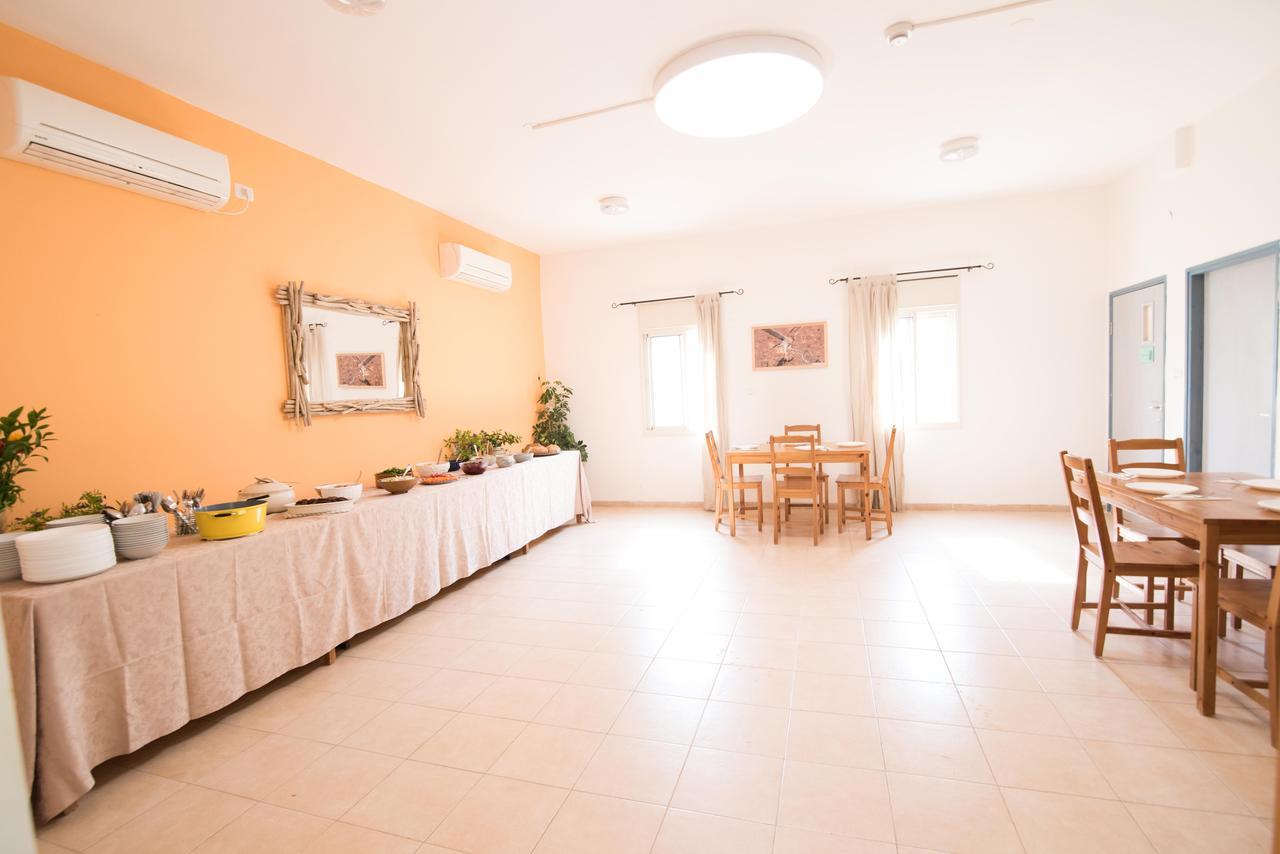 Jordan Valley Birding Lodge Kefar Ruppin Bagian luar foto
